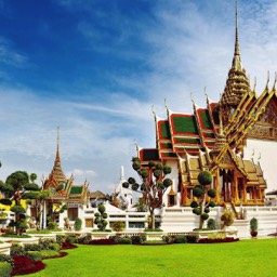 Wat Phra Kaew Bangkok -Moonshine Travel Service