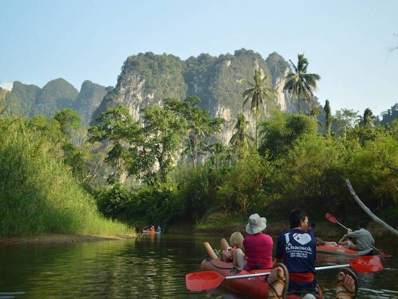 Khao Sok National Park Sightseeing and Kayaking Tour by Longtail Boat on Cheow Lan Lake from Krabi - Joint Tour